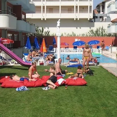 Adora Garden Aparthotel